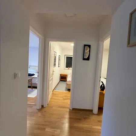 Valentinas Garden سبليت