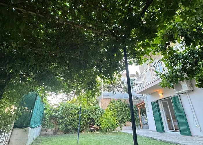 Valentinas Garden Apartamento *