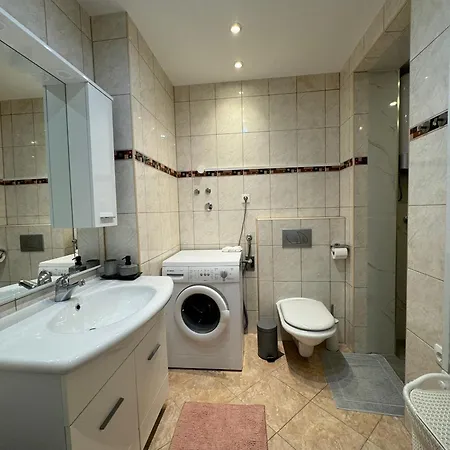 Valentinas Garden Apartamento